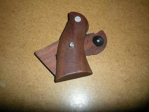 .44 redhawk 006a.jpg