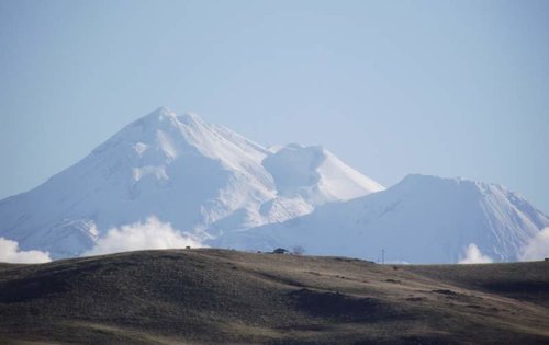 mtshasta.jpg mtshasta.jpg
