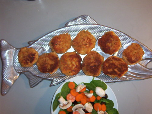 salmon_cakes.JPG