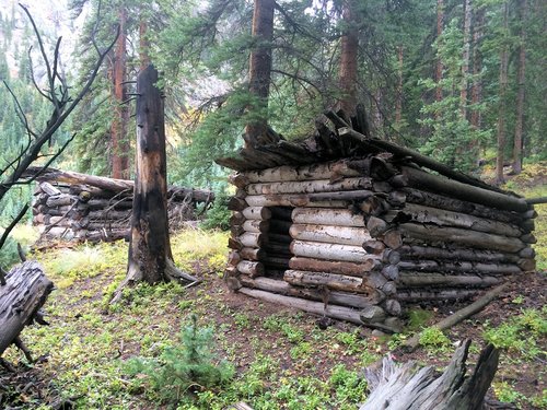 Cabin.jpg