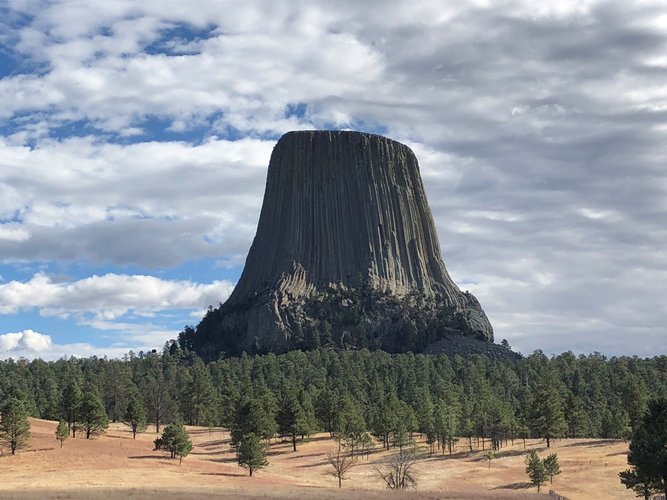 devils tower.jpg devils tower.jpg