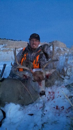 Aaron 2011 Nebraska Mule deer (front).jpg