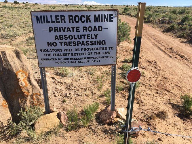 20200523 UT BLM No Trespass sign.jpg