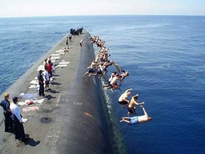 Submarine-Swim-Call.jpg