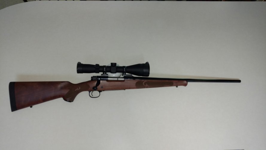 Model 70 FW.jpg Model 70 FW.jpg