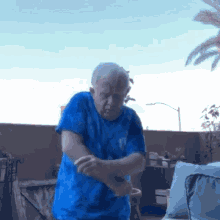 C154F71E-EE56-4260-A21E-D59E129DCEE4.gif C154F71E-EE56-4260-A21E-D59E129DCEE4.gif