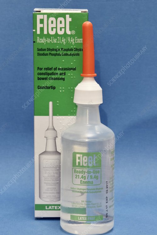 C0295137-Fleet_enema_kit.jpg