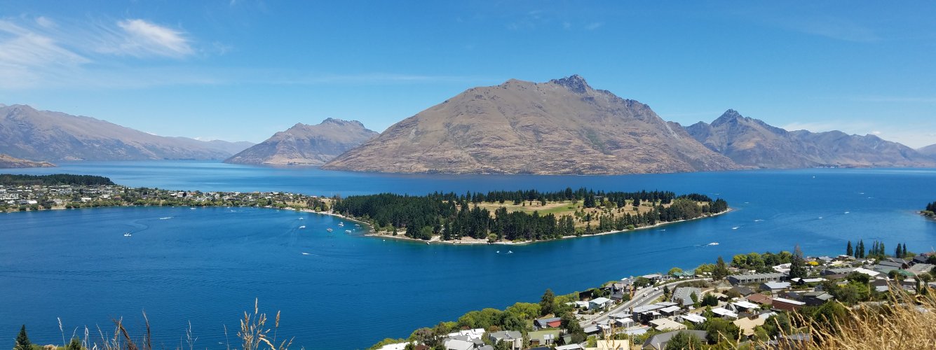 Queenstown.jpg