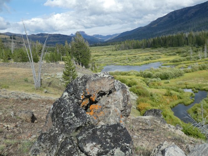 Beautiful Pass Creek.JPG Beautiful Pass Creek.JPG