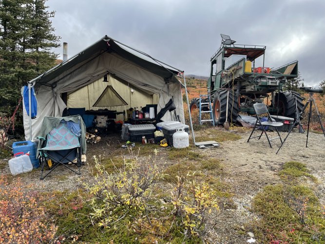 moose camp.JPG moose camp.JPG