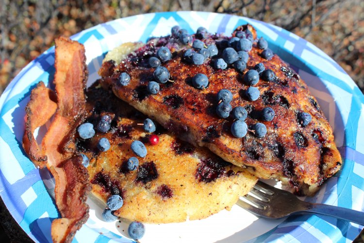 blueberry pancakes 1.JPG