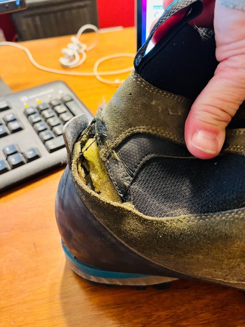 scarpa-1.jpg scarpa-1.jpg