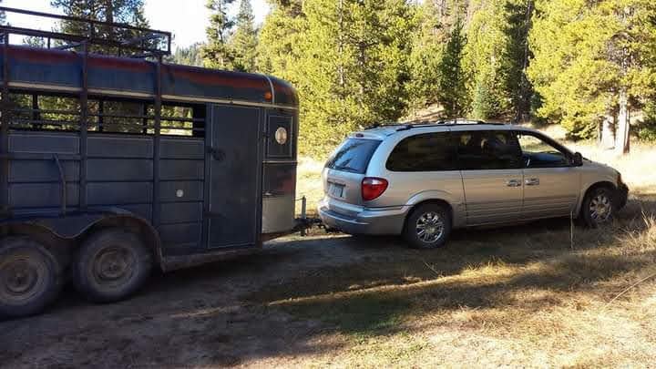 Van Tow.jpeg Van Tow.jpeg