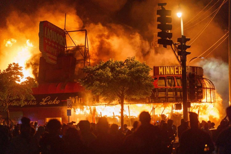 1-riots-minn-2.jpg