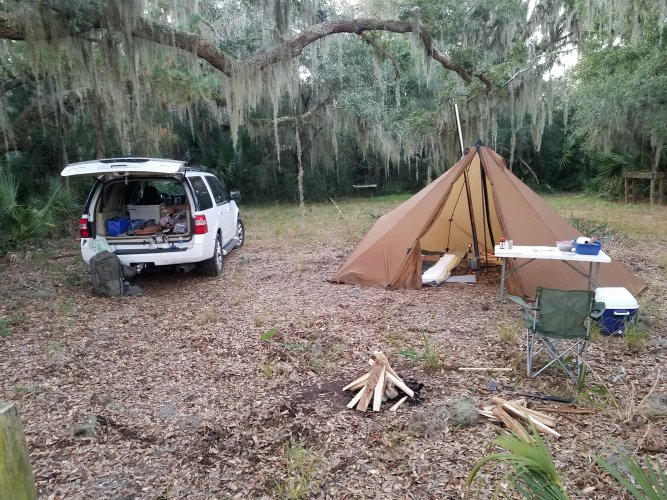 tent.jpg tent.jpg