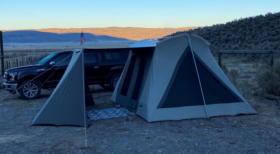 Tent2.jpg Tent2.jpg