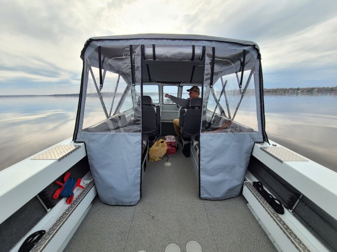 boat pic MTL.jpg boat pic MTL.jpg