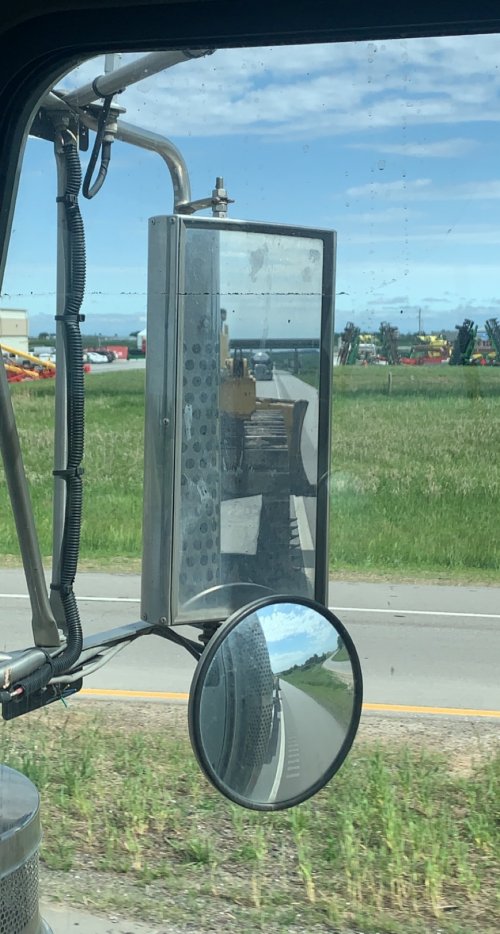 D1F2454B-0CA7-4211-BB23-33E42800938E.jpeg D1F2454B-0CA7-4211-BB23-33E42800938E.jpeg