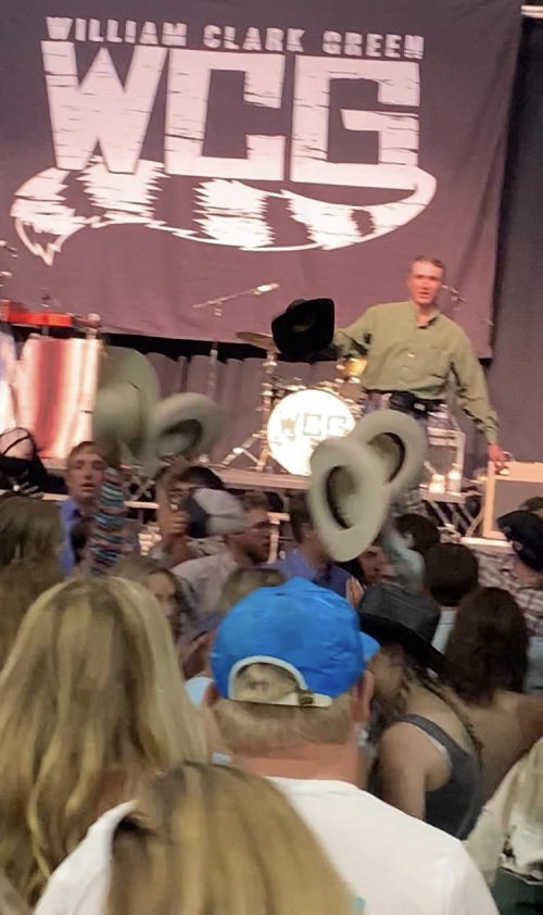 EBCF0AEC-81D6-4607-B3BA-E7D7AD9D7453.jpeg EBCF0AEC-81D6-4607-B3BA-E7D7AD9D7453.jpeg