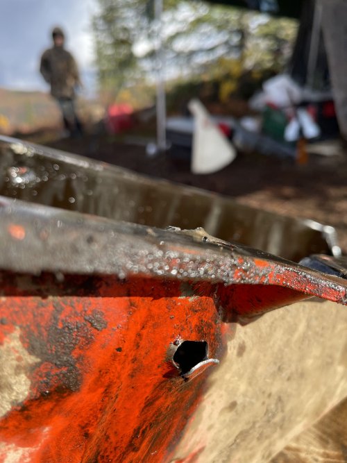 Oil_pan hole.JPG Oil_pan hole.JPG