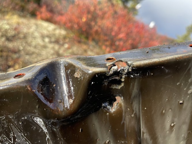 Oil pan hole.JPG Oil pan hole.JPG