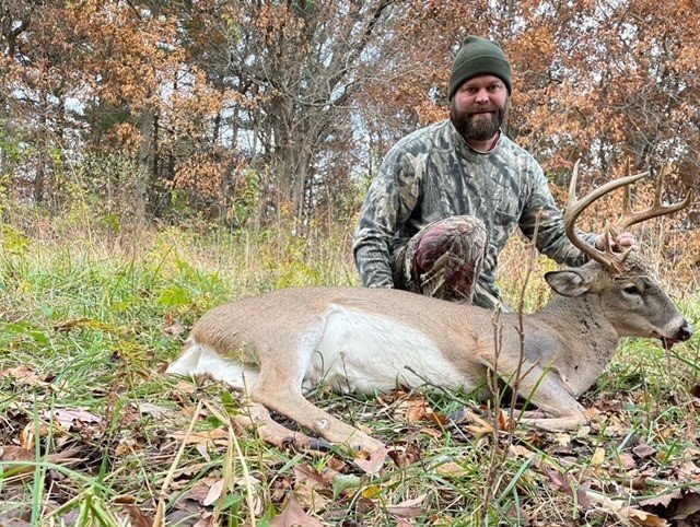 BUCKFRONT.jpg BUCKFRONT.jpg