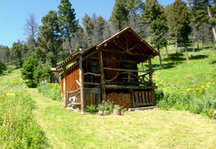 Ridge Rock Cabin in Summer.jpg