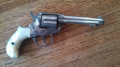 colt frontier 1.jpg