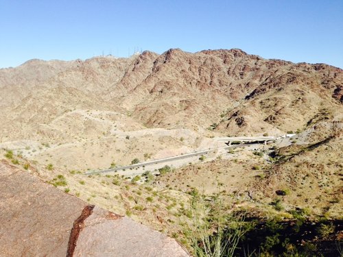 Tom's sheep hunt - freeway north.JPG