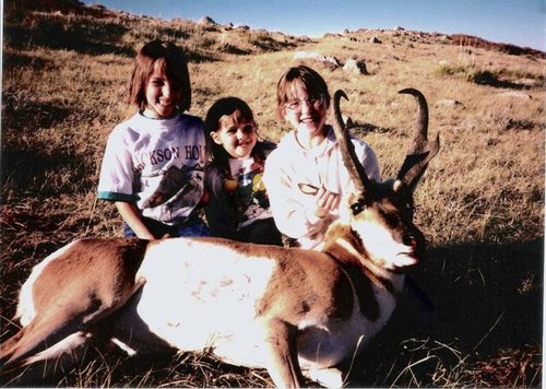 Kids and antelope.jpg Kids and antelope.jpg