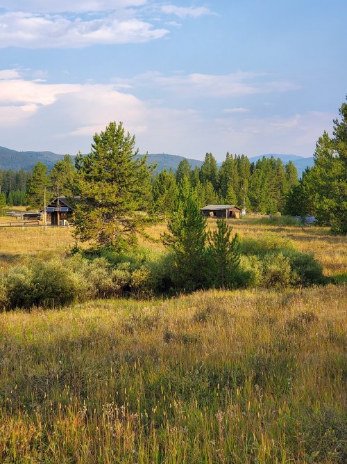 Gates Park on North Fork Sun River.jpg