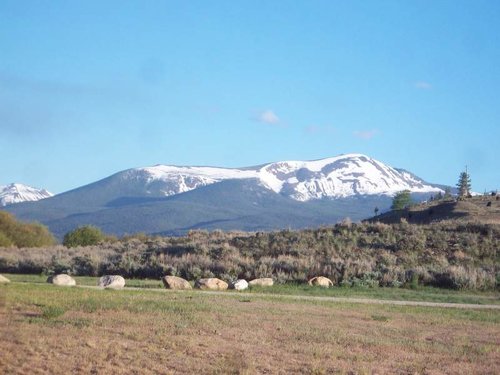 Snow mtns.jpg Snow mtns.jpg