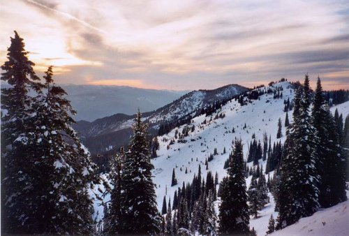 Mountain 03.jpg Mountain 03.jpg