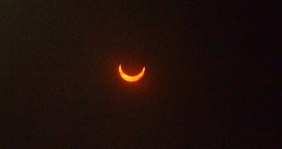 eclipse1.JPG