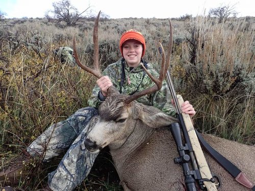 Paige 2014 - 3.jpg Paige 2014 - 3.jpg