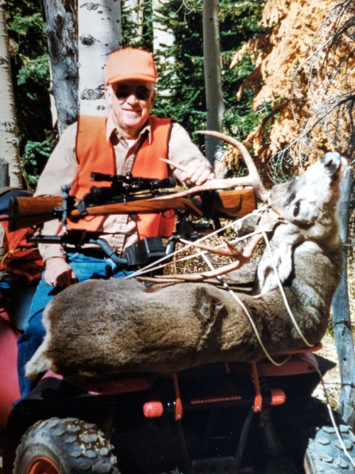 Leon's deer.jpg Leon's deer.jpg