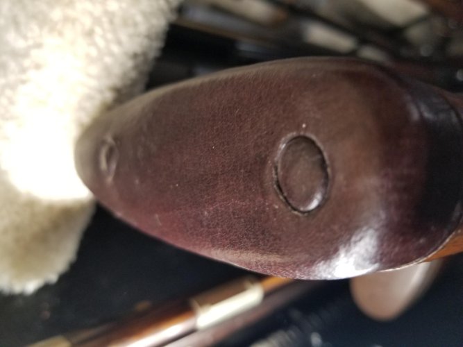 Leather recoil pad Cashmore butt surface.jpg Leather recoil pad Cashmore butt surface.jpg