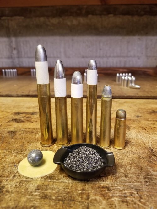 Rifle cartridges.jpg Rifle cartridges.jpg
