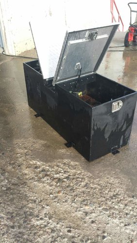 Truck Tool Box 2.jpg