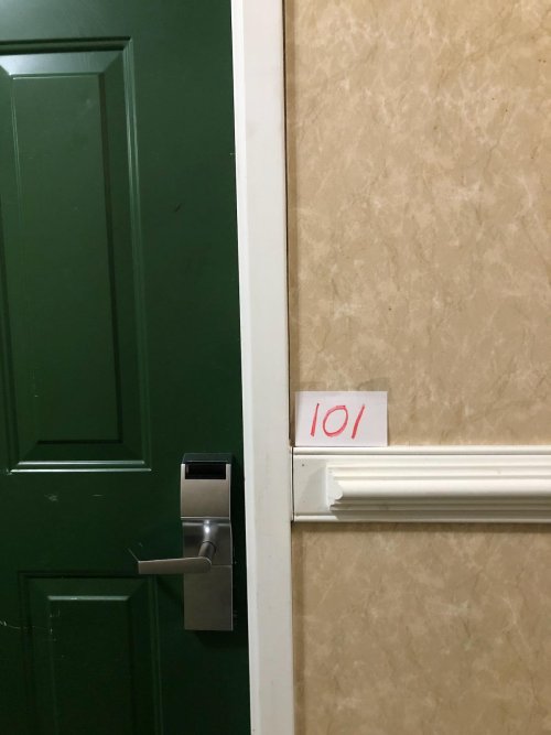 IMG_0998.jpg IMG_0998.jpg