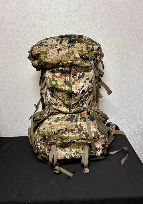 Sitka Mtn Hauler 6200_1.jpg