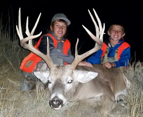 Braden and Tate 2.jpg