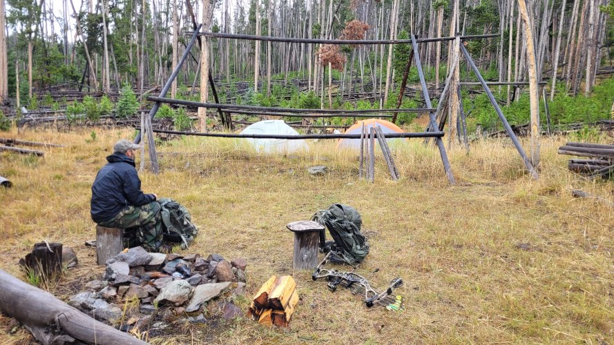 Archery Camp in Elkhorns.jpg Archery Camp in Elkhorns.jpg