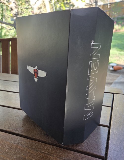 mavin box.jpg