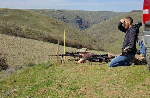 guns.jpg guns.jpg