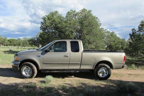 2001 Lartiat 4x4 002.jpg