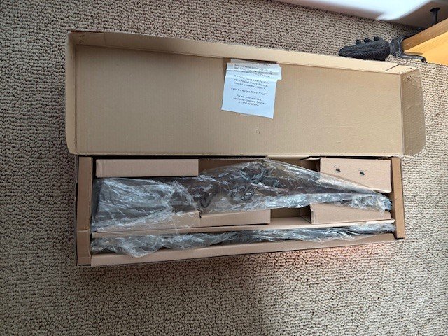 Gun in box.jpg Gun in box.jpg