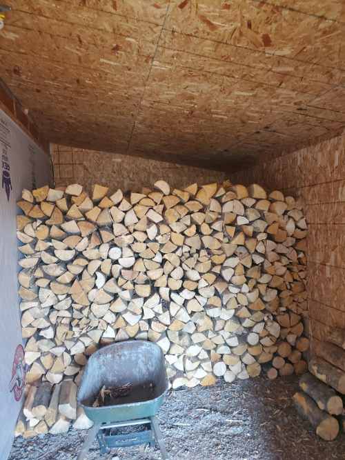 1755449141960.png 1755449141960.png