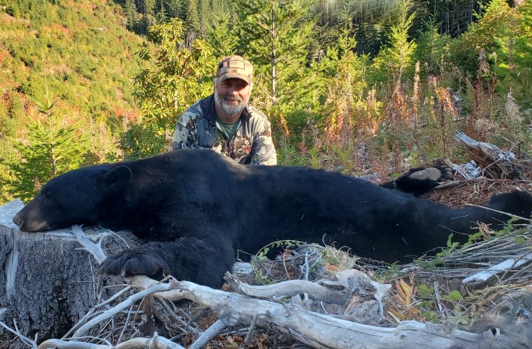 OR Fall Bear 2022 (retouched).jpg