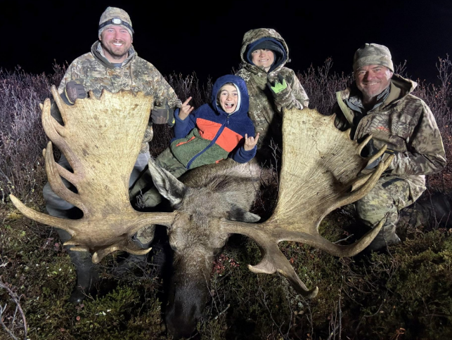 Sherman Moose1.png Sherman Moose1.png